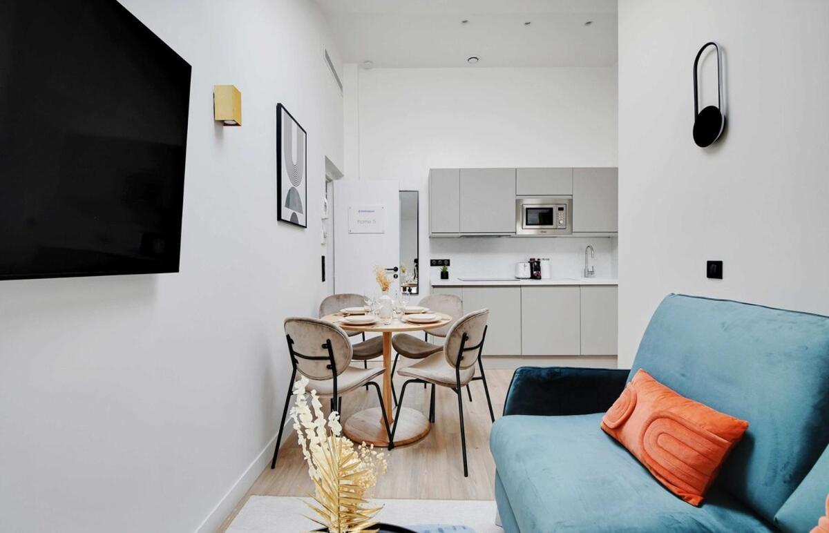 Apartmán Cmg Voltaire Nation Paříž Exteriér fotografie